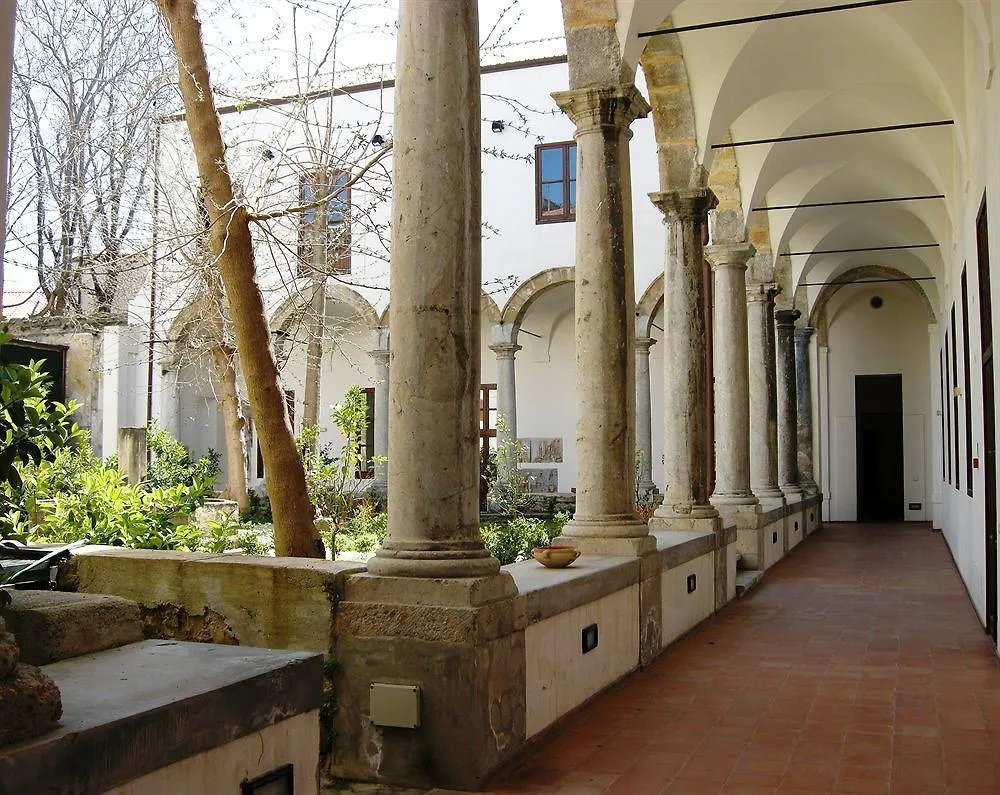 Student'S Hostel San Saverio Palermo