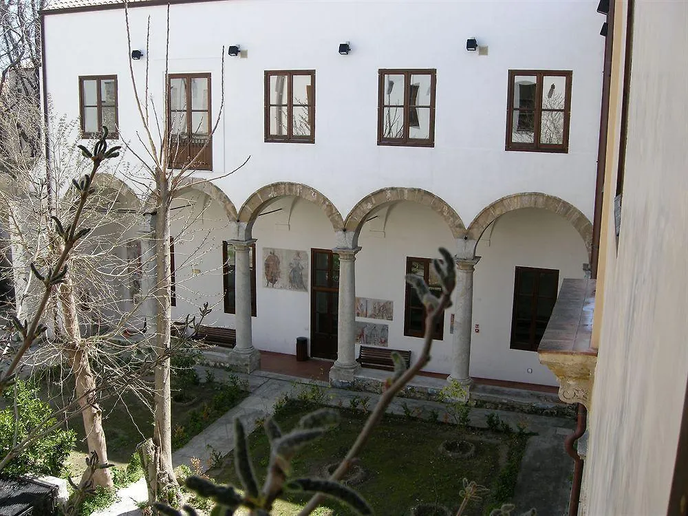 Student'S Hostel San Saverio Palermo Itália